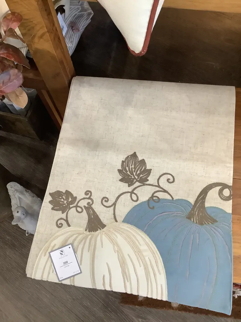Autumn Pumpkin Motif Table Runner
