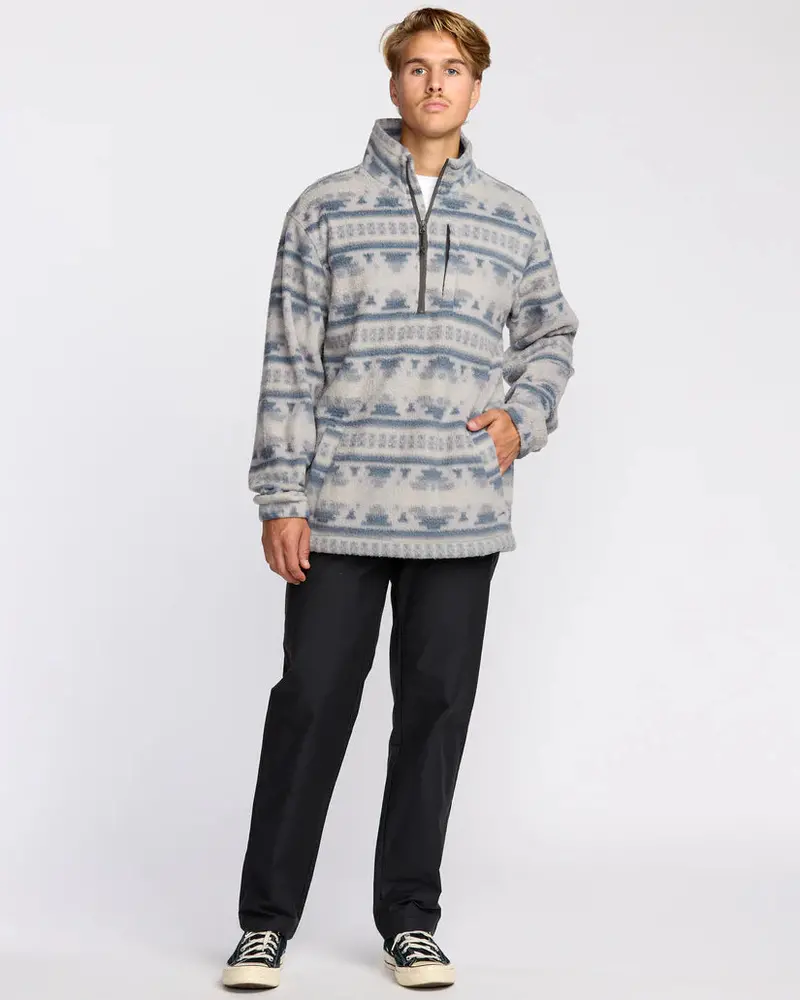 Boundary Mock Neck Sweatshirt for Casual Comfort