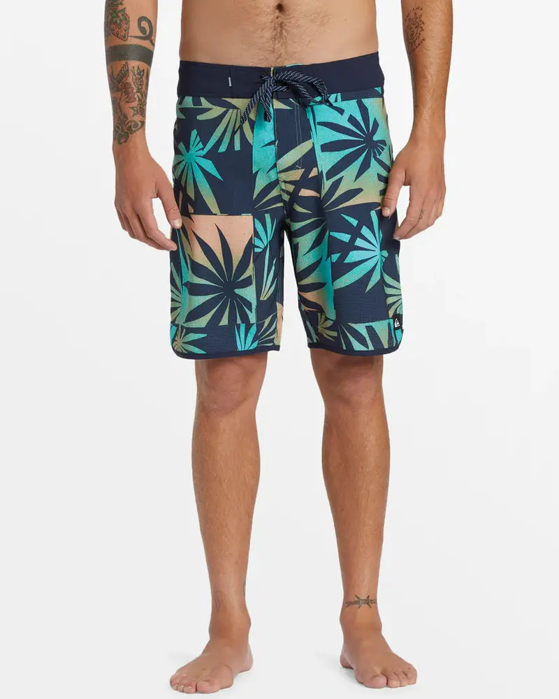 Highline Scallop Hem Boardshorts (19″)