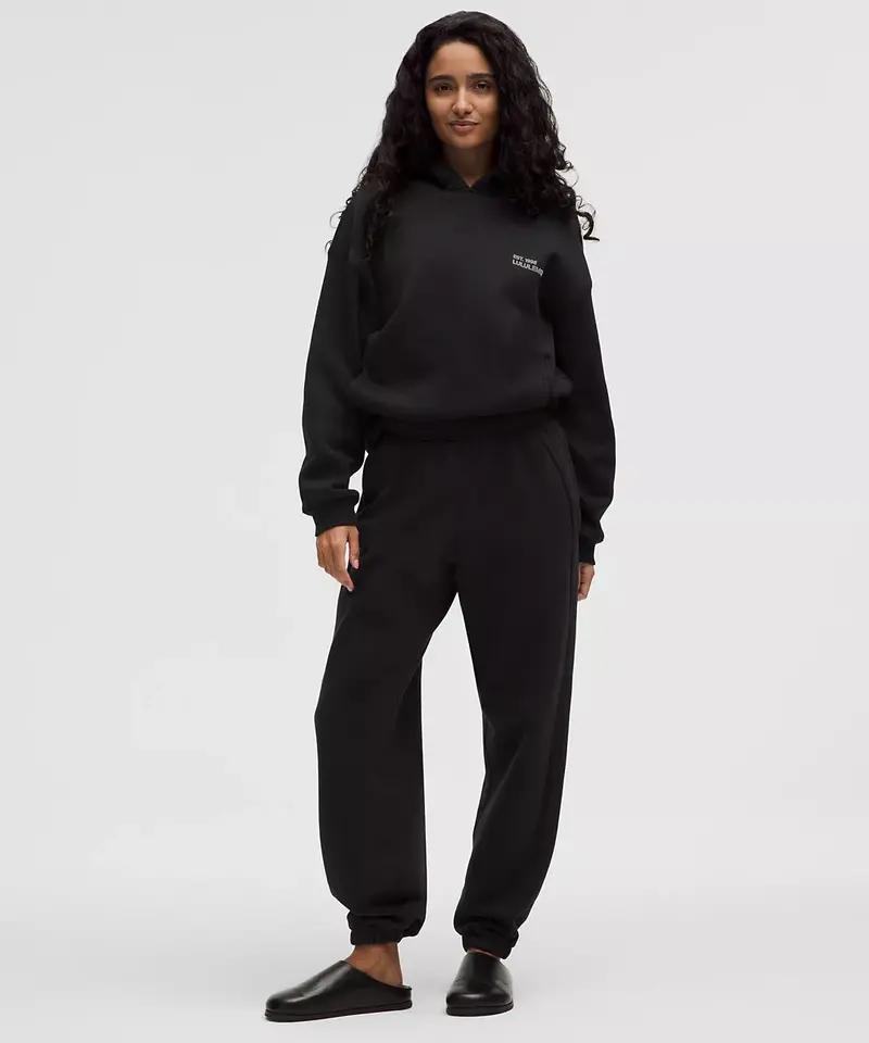 Scuba Mid-Rise Oversized Joggers – Relaxed Fit