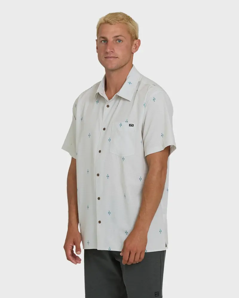 Surftrek Perf Ventilated Short-Sleeve Shirt