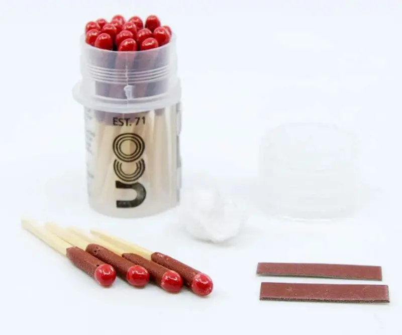 UCO Hurricane Match Kit – 20-Count Wind- and Water-Resistant Matches