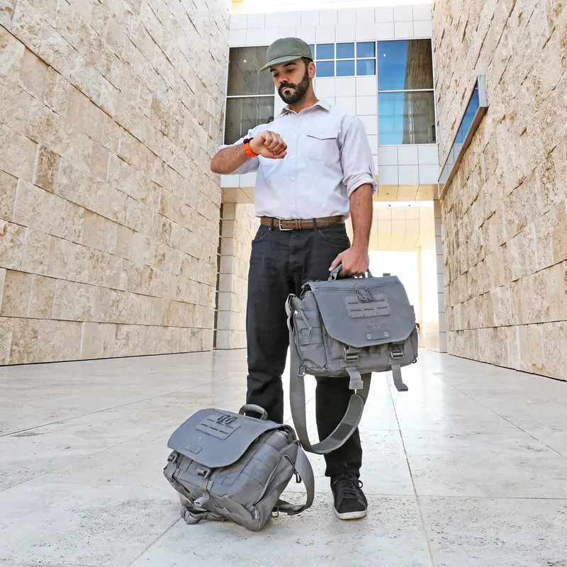Vanquest ENVOY-17 Gen-4 Messenger Bag – Urban-Tactical Carry with Color Options